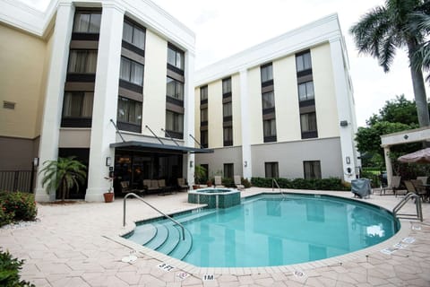 Outdoor pool (Open from 8AM - 8PM)