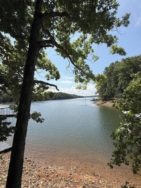 The walk is worth these beautiful lake views.  