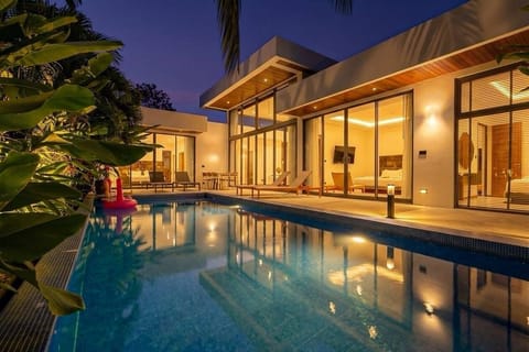 NEW Magnolia 54 Villa Private Pool, Rawai, Phuket (10702)