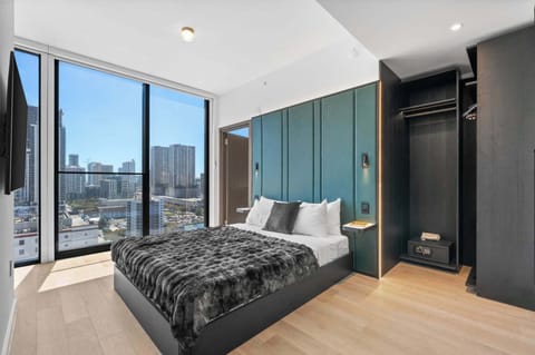 Cozy, sun-drenched sleeping space.