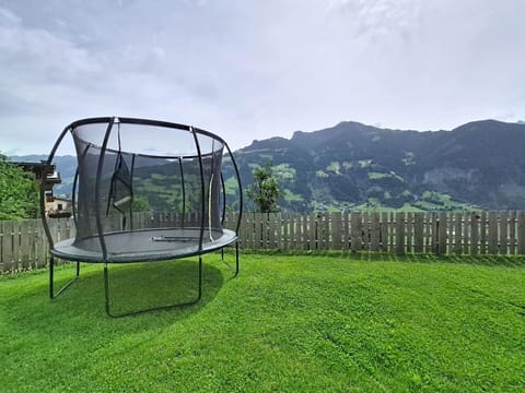 Trampoline, Trampolining--Equipment And Supplies, Garden, Lawn, Net, Shade, Yard, Park, Backyard