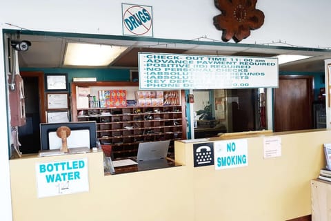 Entrance / Reception