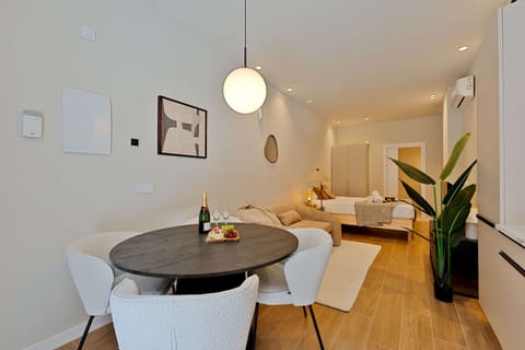 Studio apartment 