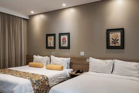 Bedroom. Interior and views may vary based on location and availability.