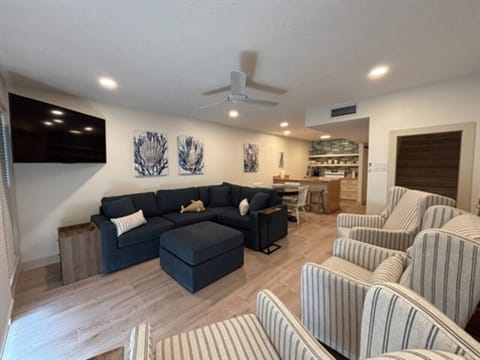 PC #7 - living room