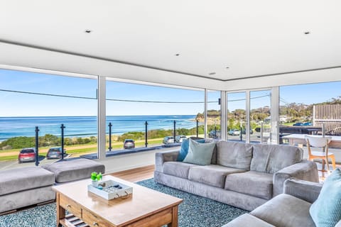 Upper level premium living