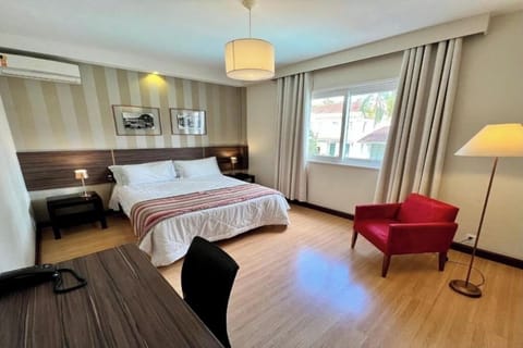 Bedroom. Interior and views may vary based on location and availability.