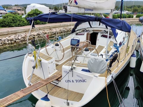 Marina
