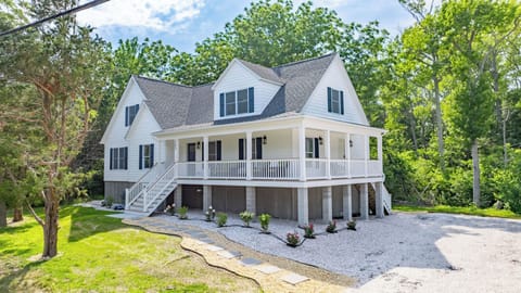 Enjoy rare scenic 5.5 acres just minutes from Stone Harbor