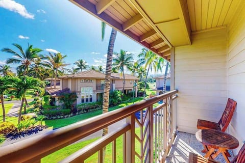 Covered Lanai Sanctuary Overlooking Lush Tropical Gardens
