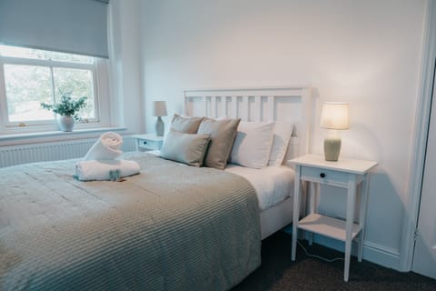 Double bedroom 1