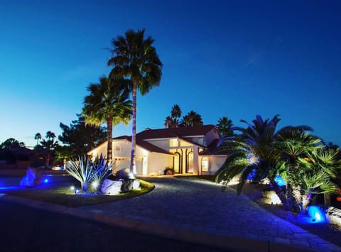 Frontage Curb Appeal 