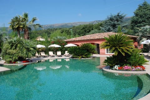 Holiday Home Swimming Pool
