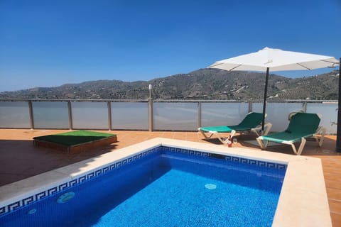 Holiday Home Swimming Pool
