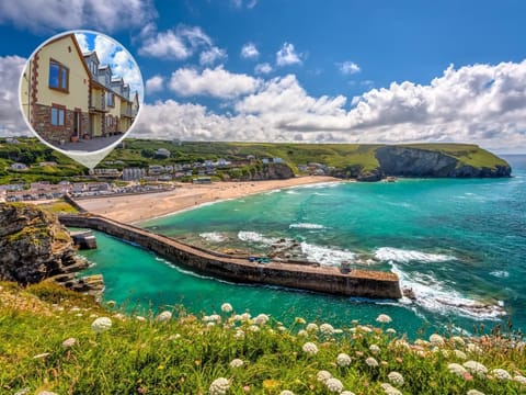 This large family holiday home is in the perfect spot for the beach