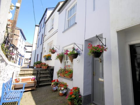 Situated in the heart of Appledore