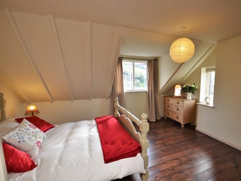 Spacious double room with a view