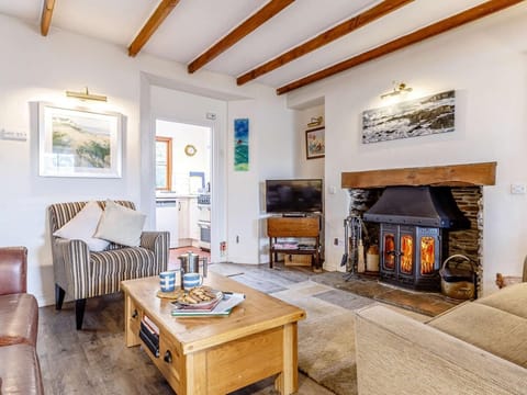 Comfortable living room to unwind after a day exploring