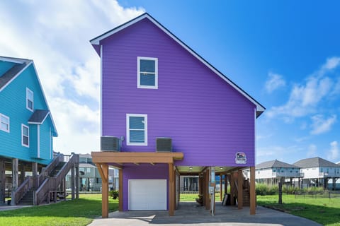 Crystal Beach Vacation Rental | 4BR | 2BA | 1,200 Sq Ft