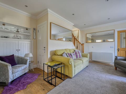 Furniture, Interior Design, Flooring, Floor, Couch, Wall, Room, Wood, Ceiling, Living Room