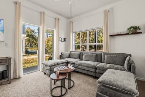 4014 Santa Maria Drive Unit 101 (2).jpg