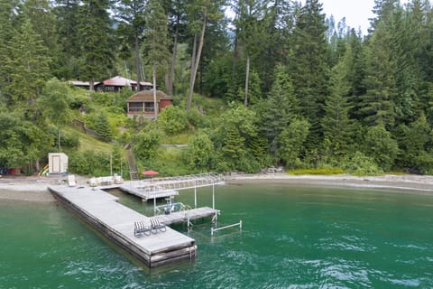 Welcome to Lakeshore Haven!