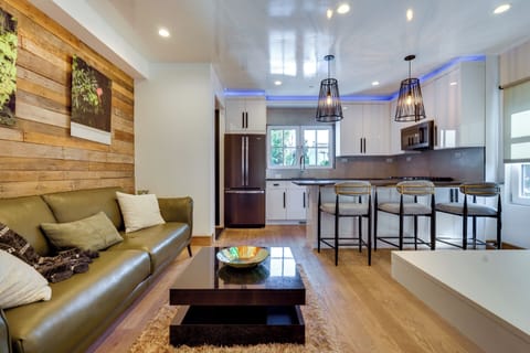 Stamford Vacation Rental | 2BR | 1BA | 750 Sq Ft