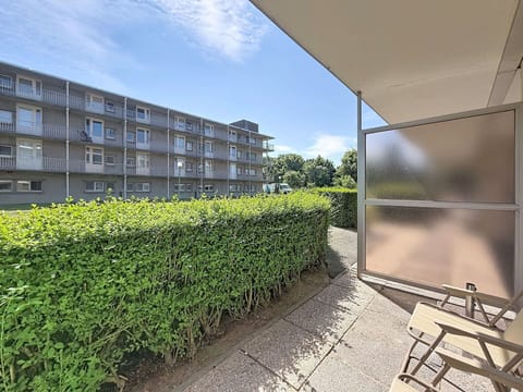 Residential Area, Apartment, Composite Material, Condominium, Balcony, Lawn, Hedge, Shade, Yard, Estate