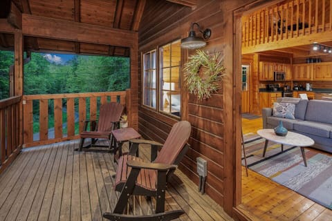 Welcome to our Elegantly Designed Cabin in the Smoky Mountains!  Take a look around!