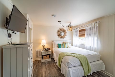 Bedroom. Interior and views may vary based on location and availability.