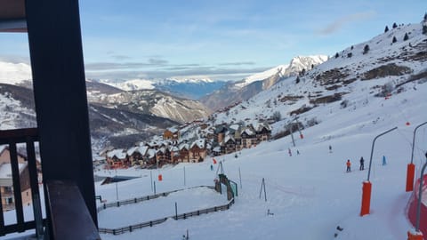 Snow and ski sports