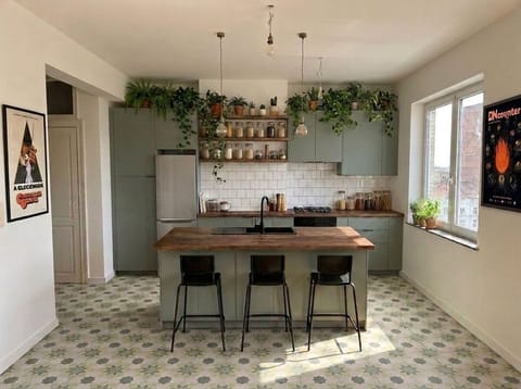 Open Kitchen