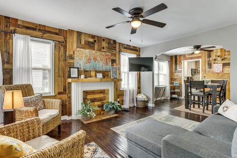 Columbus Vacation Rental | 2BR | 1BA | 900 Sq Ft