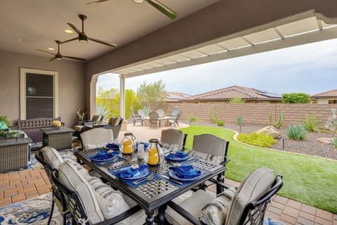 Peoria Vacation Rental | 4BR | 3BA | 2,384 Sq Ft
