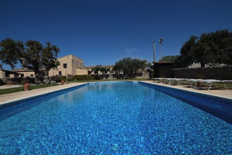 Autumn, Garden, Pool, Spring, Summer