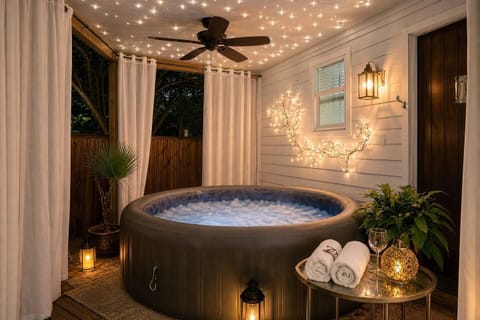 Indoor spa tub