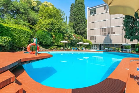 Shared pool