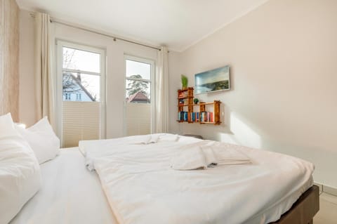 2 bedrooms, WiFi (free)