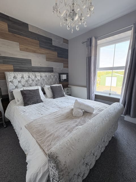 Ensuite Room