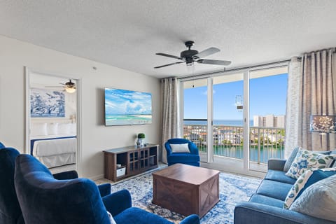 Pelican Beach Terrace 903