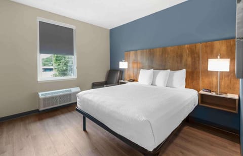 Bedroom. Interior and views may vary based on location and availability.