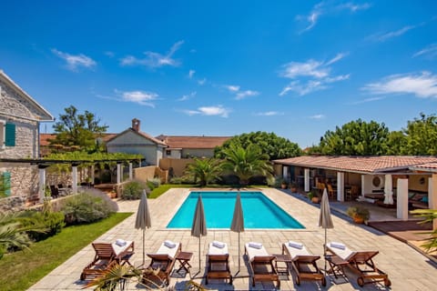 Private Pool