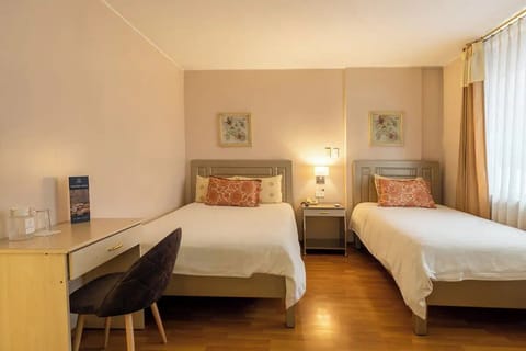 Bedroom. Interior and views may vary based on location and availability.