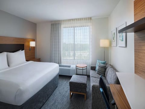Bedroom. Interior and views may vary based on location and availability.