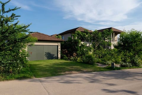 Outdoor Living 1.33