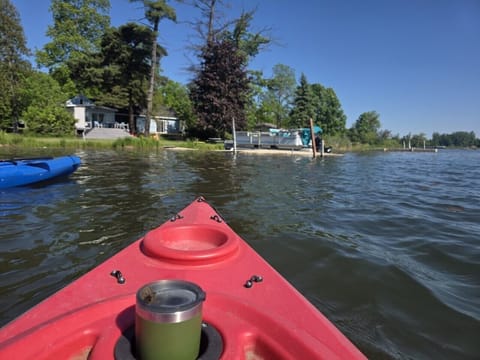 Sunny-Days-from-lake-with-kayak