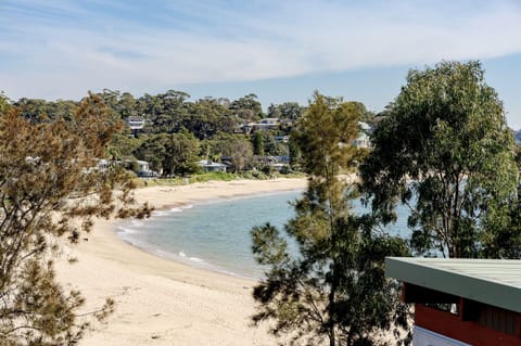 Beautiful Horderns Beach, just across the road from Adrift.