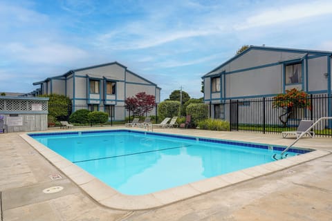Capitola Vacation Rental | 2BR | 1BA | 850 Sq Ft