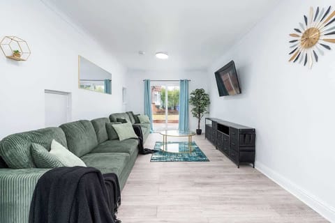 Relaxing and welcoming living room