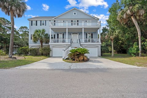 619 Dolphin Rd. 